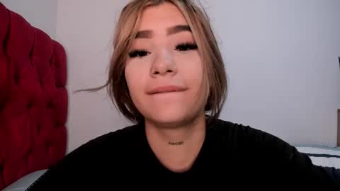 akirahattori__ online show from March 2, 2026, 12:56 pm