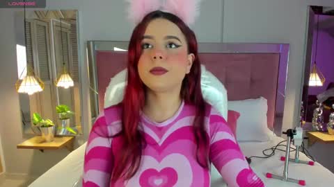 Snapshot of akirakings chatting on January 12, 2025, 3:39 am AKIRA online show from January 12, 2025, 3:39 am