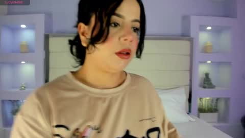 Snapshot of akirakings chatting on September 16, 2025, 11:55 am AKIRA online show from September 16, 2025, 11:55 am