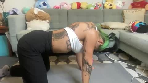 Akira Zay online show from February 5, 2026, 2:27 am