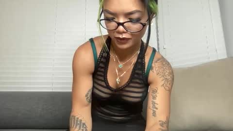 Akira Zay online show from March 30, 2026, 9:32 am