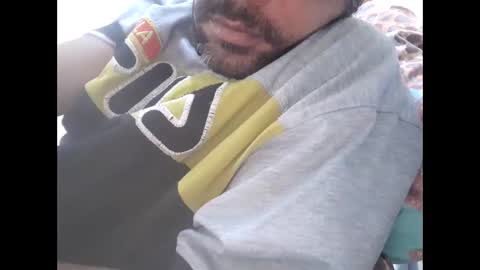 Brown arab man online show from November 26, 2025, 8:10 pm