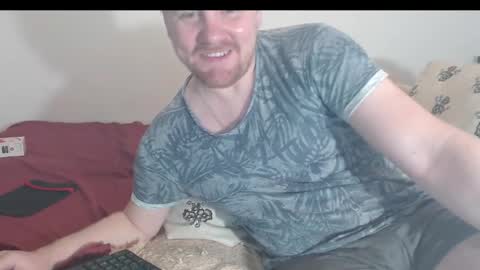 aktavian_w online show from October 12, 2025, 5:12 pm