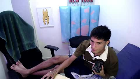 Akyra latin online show from April 9, 2026, 11:10 pm