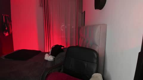 Ander uwu online show from September 23, 2025, 2:03 am