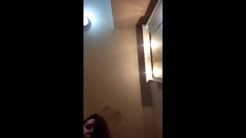 Snapshot of alabasterbunny chatting on April 16, 2026, 4:46 am alabasterbunny online show from April 16, 2026, 4:46 am