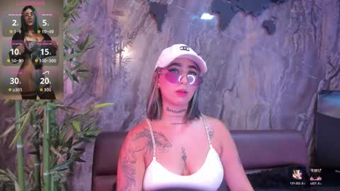 ALAHIA online show from October 20, 2025, 5:35 pm