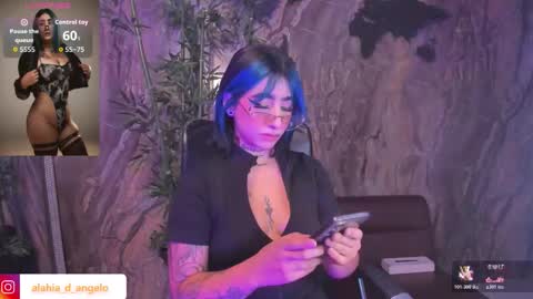 ALAHIA online show from March 1, 2026, 5:48 pm