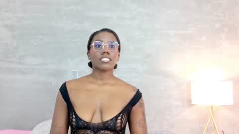 Snapshot of alaia_colins chatting on July 10, 2026, 2:16 am alaia_colins online show from July 10, 2026, 2:16 am