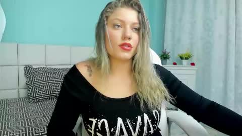 Alaia online show from October 14, 2025, 7:58 pm