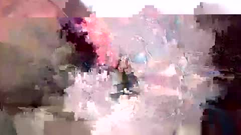 Snapshot of alain420 chatting on December 25, 2024, 6:20 am Tom online show from December 25, 2024, 6:20 am