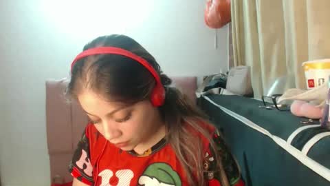 alaina_blessed online show from May 12, 2026, 12:41 am