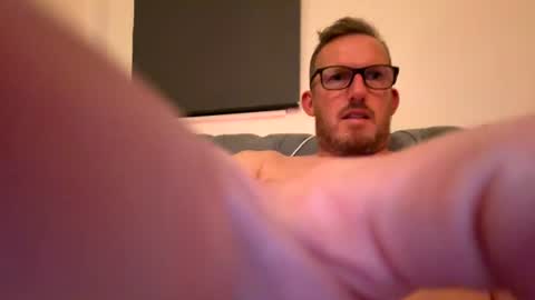 alan_ed457 online show from July 28, 2026, 9:36 pm