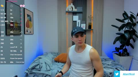 Alan  Kevin can we reach 100 thumbs up please guys  online show from April 1, 2026, 7:11 pm