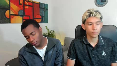 Snapshot of alan_scot chatting on February 19, 2025, 1:40 am Alan and Criss - WE JUST FRIENDS WITH BENEFITS BOTH VERS online show from February 19, 2025, 1:40 am