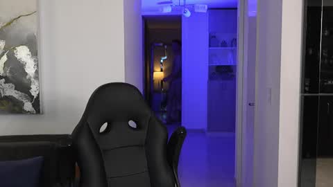 Alan Vidal online show from November 18, 2025, 3:34 am