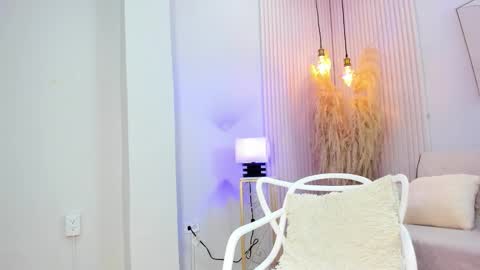 Alana online show from February 18, 2026, 12:34 pm