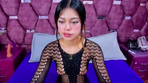 alana_deivis online show from April 12, 2026, 2:49 am