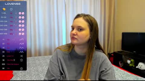 Snapshot of alanabrox chatting on March 7, 2025, 11:18 am Julia online show from March 7, 2025, 11:18 am