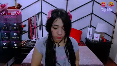 Alana online show from February 15, 2025, 3:06 pm