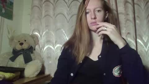 Elisa online show from February 26, 2025, 4:24 pm
