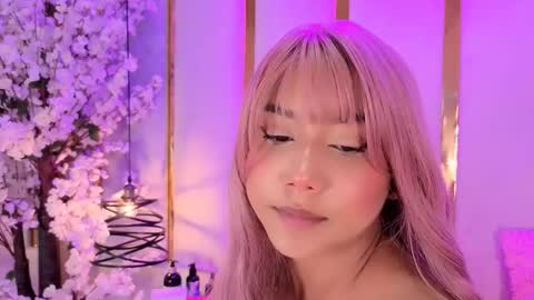     online show from October 21, 2025, 1:01 pm
