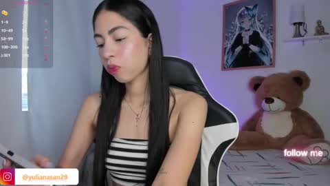    online show from February 22, 2025, 12:19 pm