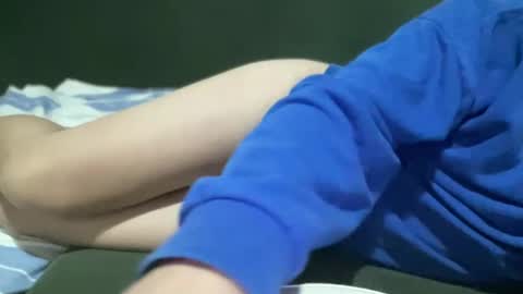 alarasissy online show from December 27, 2024, 1:32 am