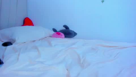 Snapshot of alaska_drew chatting on February 13, 2025, 2:12 am Alaska online show from February 13, 2025, 2:12 am