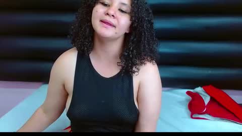 Snapshot of alasmith_ chatting on December 18, 2024, 8:31 am AlaSmith online show from December 18, 2024, 8:31 am