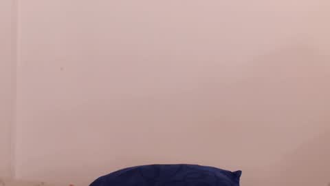 alasska_18 online show from October 10, 2025, 9:58 pm