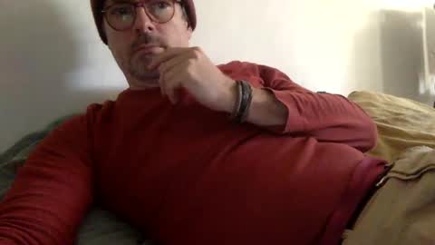 Snapshot of albandant chatting on December 3, 2024, 2:16 pm albandant online show from December 3, 2024, 2:16 pm