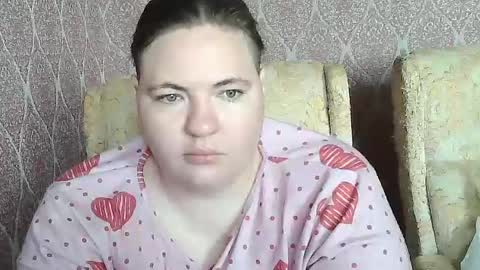 AlbertaAndSharon online show from July 14, 2026, 7:46 am