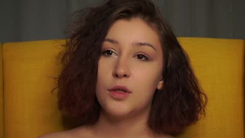 Hi all. My name is Stela and this is my first day here online show from January 17, 2025, 8:00 pm