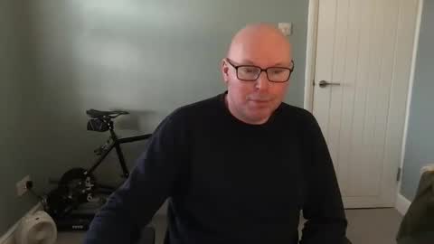 Snapshot of alc300170 chatting on February 19, 2025, 9:17 am alc300170 online show from February 19, 2025, 9:17 am