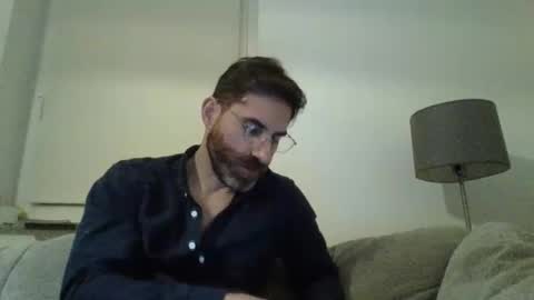 Snapshot of alcatrazcage chatting on December 15, 2024, 7:31 pm Alcatrazcage online show from December 15, 2024, 7:31 pm