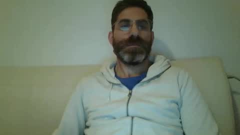 Snapshot of alcatrazcage chatting on January 4, 2025, 4:44 am Alcatrazcage online show from January 4, 2025, 4:44 am