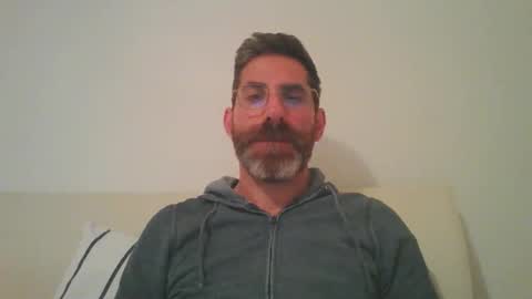 Snapshot of alcatrazcage chatting on September 14, 2025, 4:00 am Alcatrazcage online show from September 14, 2025, 4:00 am