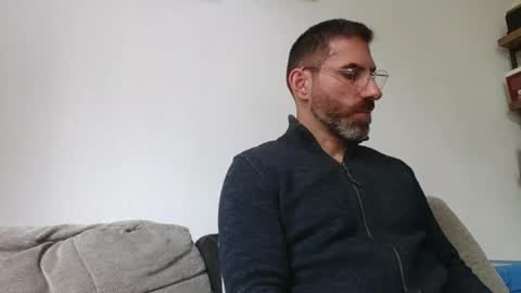 Snapshot of alcatrazcage chatting on October 14, 2025, 10:16 am Alcatrazcage online show from October 14, 2025, 10:16 am