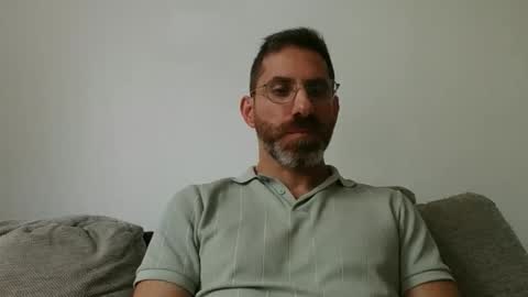 Snapshot of alcatrazcage chatting on October 16, 2025, 11:11 am Alcatrazcage online show from October 16, 2025, 11:11 am