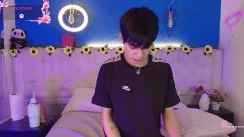 ale_aurarashi online show from April 2, 2026, 7:39 am