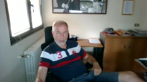 Snapshot of aleandela chatting on July 13, 2026, 5:16 pm aleandela online show from July 13, 2026, 5:16 pm