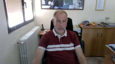Snapshot of aleandela chatting on July 14, 2026, 2:45 pm aleandela online show from July 14, 2026, 2:45 pm