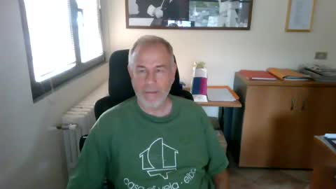 Snapshot of aleandela chatting on July 28, 2026, 3:21 pm aleandela online show from July 28, 2026, 3:21 pm