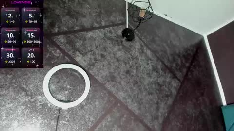 ALEC ANDREWS online show from March 9, 2025, 11:58 am