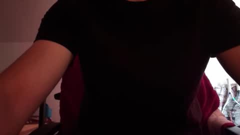 Snapshot of alecjohns123 chatting on October 29, 2025, 6:48 am alecjohns123 online show from October 29, 2025, 6:48 am