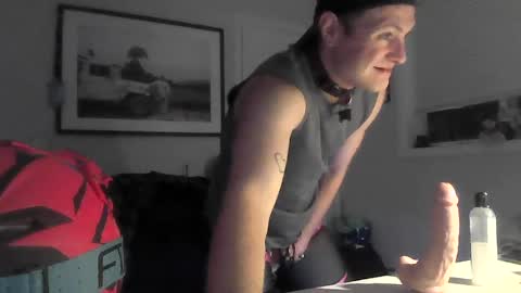 Aleck Autumn online show from July 3, 2026, 8:54 am