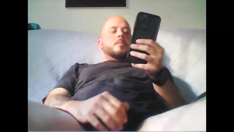 Snapshot of aleeexxxx4u chatting on September 11, 2025, 8:14 am aleeexxxx4u online show from September 11, 2025, 8:14 am