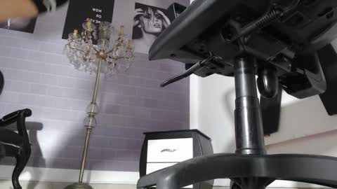 Snapshot of aleesha_cameron02 chatting on September 13, 2025, 8:19 pm Ale online show from September 13, 2025, 8:19 pm