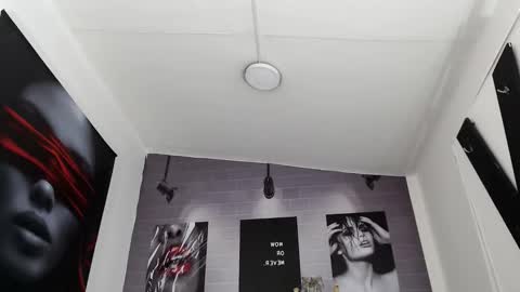 Snapshot of aleesha_cameron02 chatting on November 13, 2025, 12:15 pm Ale online show from November 13, 2025, 12:15 pm